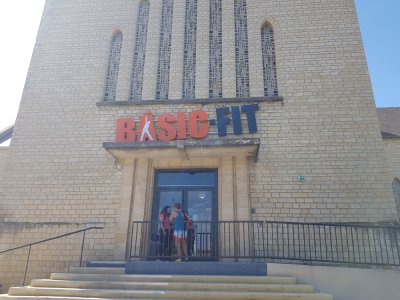 Basic Fit s'est installé dans la chapelle de la Charité, rue de Falaise à Caen. C'est le troisième centre ouvert dans l'agglomération caennaise.