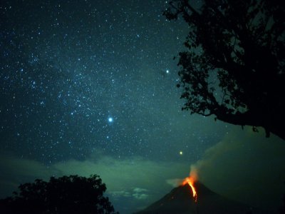 Le ciel étoilé vu du nord de Sumatra, en Indonésie, le 28 décembre 2017 - LANA PRIATNA [AFP/Archives]