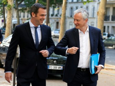 Les ministres de la Santé Olivier Véran et de l'Economie Bruno Le Maire à leur arrivée au séminaire de travail du nouveau gouvernement, le 11 juillet 2020 à Paris - Thomas SAMSON [AFP]