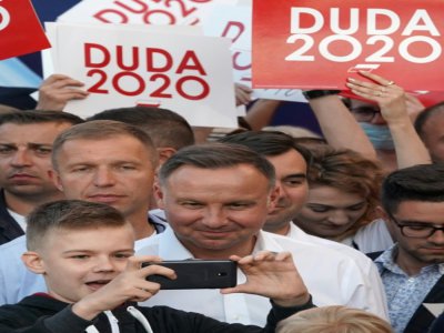 Le président sortant polonais Andrzej Duda au cours d'un meeting de campagne le 7 juillet 2020 à Lomza, dans le centre de la Pologne - JANEK SKARZYNSKI [AFP]