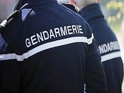 Huit gendarmes ont été légèrement blessés ainsi que des policiers locaux. - Illustration