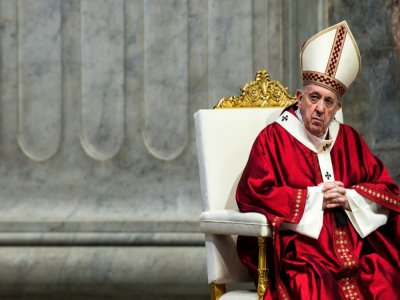 le pape François dans la basilique Saint-Pierre au Vatican, le 29 juin 2020 - ANGELO CARCONI [POOL/AFP/Archives]