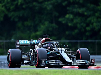 La Mercedes de Lewis Hamilton lors des qualifications du GP de Hongrie, le 18 juillet 2020 près de Budapest - Joe Klamar [POOL/AFP]