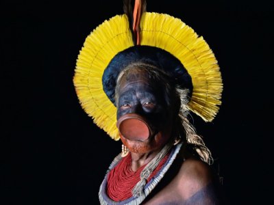 Le chef indigène Raoni Metuktire à Piaracu (Brésil), le 16 janvier 2020 - CARL DE SOUZA [AFP/Archives]