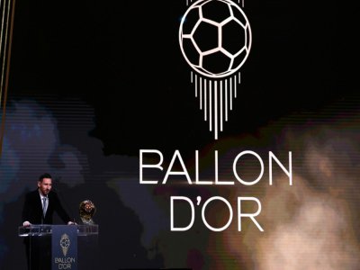 L'Argentin Lionel Messi après avoir reçu le Ballon d'Or 2019, le 2 décembre 2019 à Paris - FRANCK FIFE [AFP/Archives]