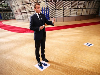 Emmanuel Macron à son arivée au sommet européen de Bruxelles, le 19 juillet 2020 - Francisco Seco [POOL/AFP]