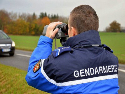 Les gendarmes ont intercepté le pilote en excès de vitesse à Bradiancourt le samedi 18 juillet. - Illustration