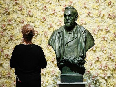 Le buste d'Alfred Nobel dans la grande salle de concert de Stockholm, le 10 décembre 2019 - Jonathan NACKSTRAND [AFP]