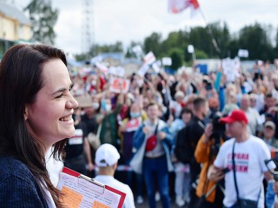 Svetlana Tikhanovskaïa en campagne, à Maladzechna, à quelques dizaines de kilomètres de Minsk, le 31 juillet 2020 - Sergei GAPON [AFP/Archives]