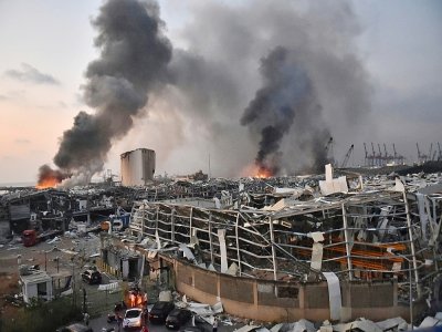 Le port de Beyrouth après deux énormes explosions le 4 août 2020 - STR [AFP]