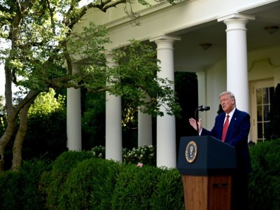 Le président américain Donald Trump dans les jardins de la Maison Blanche le 14 juillet 2020 - JIM WATSON [AFP]