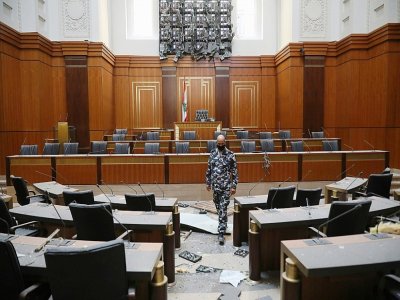 Le Parlement libanais, endommagé par l'explosion, le 5 août 2020 - ANWAR AMRO [AFP]