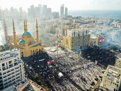 Vue aérienne d'affrontements entre manifestants et forces de sécurité dans le centre ville de Beyrouth au Liban le 8 août 2020 - - [AFP]