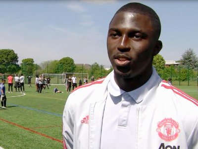 Aliou Traoré, jeune joueur de Manchester United, pourrait enfiler la tunique "rouge et bleu" du SM Caen dans les prochaines heures. - Manchester United
