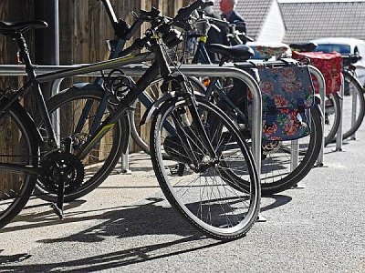 A vos vélos et vos appareils photos pour ce défi cyclable organisé dimanche 23 août par la Ville de Caen. - Ville de Caen - Solveig de la Hougue