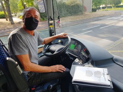 Jacques Dufetelle est l'un des conducteurs de ce bus gratuit mis en place depuis 2014 par la ville.