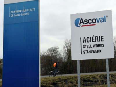 Salarié arrivant à l'usine Ascoval de Saint-Saulve (Nord) le 29 janvier 2018 - FRANCOIS LO PRESTI [AFP/Archives]
