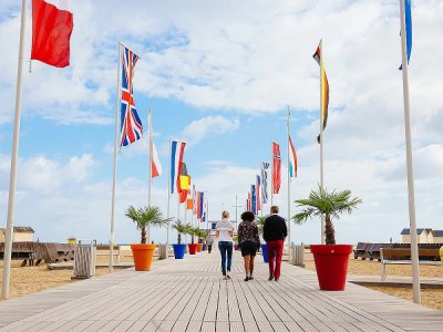 La Ville de Ouistreham propose à tous de partir à la rencontre de l'histoire de Sword Beach, le mardi 25 août. - © Caen la Mer Tourisme