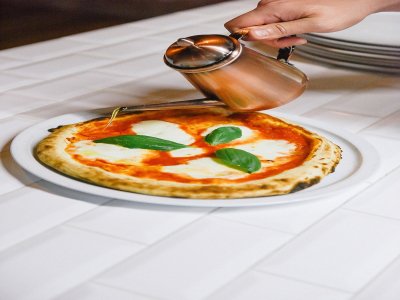La spécialité est la pizza napolitaine. - Samuel Lagarto