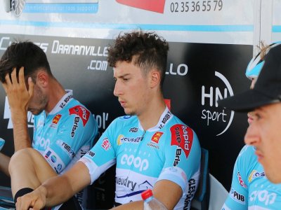Le Rouennais Kévin Vauquelin, espoir du cyclisme normand, a participé pour la première fois aux championnats de France dans le Morbihan, du vendredi 21 au dimanche 23 août.