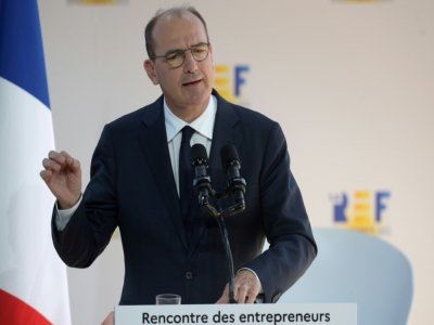 Le Premier ministre Jean Castex s'adresse aux chefs d'entreprise lors de l'université du Medef, le 26 août 2020 à Paris - Eric PIERMONT [AFP]