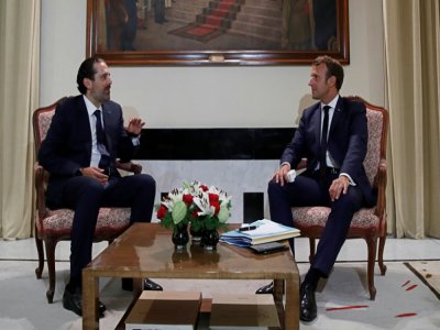 Le président français Emmanuel Macron et l'ancien Premier ministre libanais Saad Hariri à Beyrouth, le 31 août 2020 - GONZALO FUENTES [POOL/AFP]
