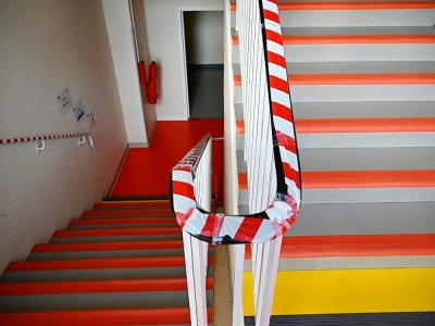 Une rampe d'escalier du lycée professionnel Pierre et Marie Curie à Château-Gontier (Mayenne), le 31 août 2020 - Damien Meyer [AFP]