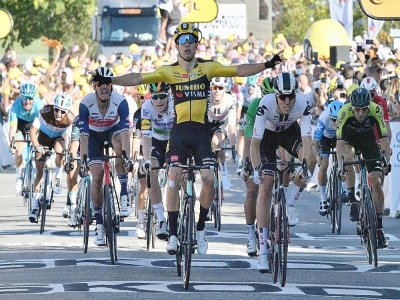 Le Belge Wout Van Aert (Jumbo), vainqueur de la 5e étape du Tour de France, entre Gap et Privas, le 2 août 2020 - Anne-Christine POUJOULAT [POOL/AFP]