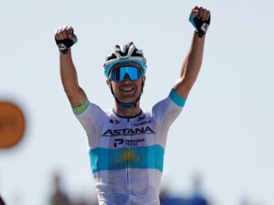 Le Kazakh Alexey Lutsenko vainqueur au Mont Aigoual, le 3 septembre 2020 sur les routes du Tour de France - Christophe Ena [POOL/AFP]