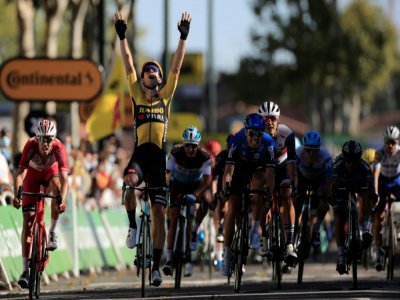 Le coureur de la Jumbo Wout van Aert vainqueur de la 7e étape du Tour de France à Lavaur, le 4 septembre 2020 - christophe petit tesson [POOL/AFP]