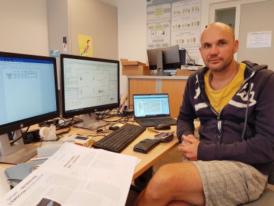 Nicolas Bessot, enseignant-chercheur spécialiste de la chronobiologie à Caen, rédige en ce moment les résultats d'une étude sur le rythme pendant le confinement.