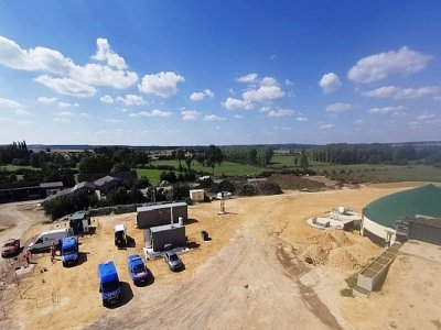 Près d'Argentan, le nouveau méthaniseur à Fontenai-sur-Orne permet, avec un autre site à Beaulieu, de rendre la ville autonome durant l'été, pour sa consommation de gaz naturel. - GRDF