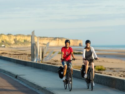 Une nouvelle piste cyclable de 5 km va être aménagée à Port-en-Bessin dans le Calvados. - Emmanuel Berthier