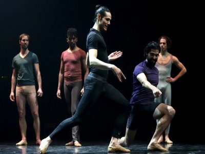 Edinson Cavani lors d'un cours de ballet, en juillet 2020 en Uruguay - Nicolas der AGOPIAN [SODRE/AFP]