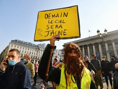 Sur la place de la Bourse à Paris le 12 septembre 2020 - Alain JOCARD [AFP]