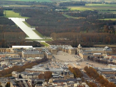 Vue aérienne du château de Versailles, près de Paris, prise le 17 novembre 2003 - JEAN-PIERRE MULLER [AFP/Archives]