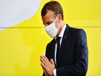 Le président Emmanuel Macron à l'arrivée de la 17e étape du Tour de France, à Méribel, le 16 septembre 2020 - Stuart Franklin [POOL/AFP]