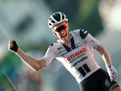 Le Danois Soeren Kragh Andersen (Sunweb) vainqueur de la 19e étape du Tour de France, entre Bourg-en-Bresse et Champagnole, le 18 septembre 2020 - BENOIT TESSIER [POOL/AFP]