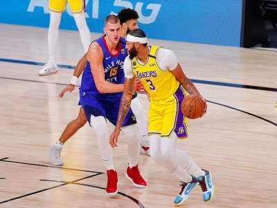 Anthony Davis, des Los Angeles Lakers, en finale de Conférence Oest de NBA contre les Denver Nuggets le 18 à Lake Buena Vista en Floride - Mike Ehrmann [GETTY IMAGES NORTH AMERICA/AFP]