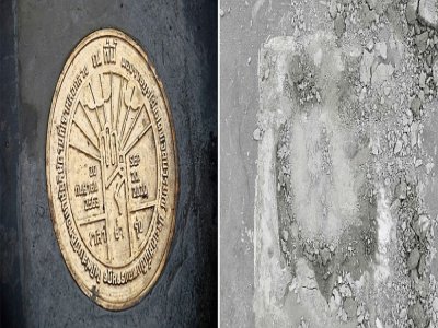 La "plaque du Peuple" scellée le 20 septembre près du Grand Palais de Bangkok (g), et son emplacement après son retrait le 21 septembre 2020 - Lillian SUWANRUMPHA, Jack TAYLOR [AFP]