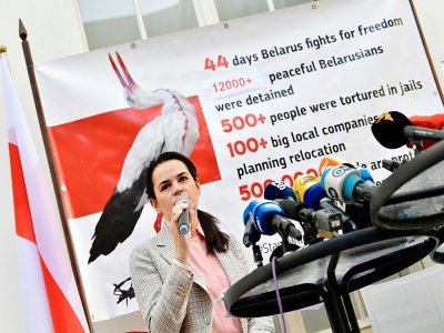 La figure de proue de l'opposition bélarusse Svetlana Tikhanovskaïa, lors d'une conférence de presse, le 21 septembre 2020 à Bruxelles - JOHN THYS [AFP]
