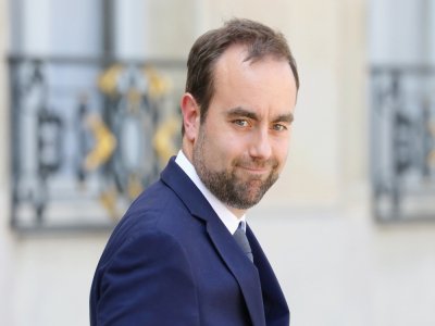 Sébastien Lecornu a été élu sénateur de l'Eure mais avait annoncé rester ministre des Outre-mer. - AFP