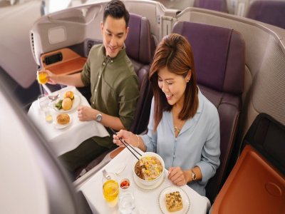 Mangez des repas gastronomiques... dans un avion ! La Singapore Airlines a transformé un avion en restaurant ! - Singapore Airlines