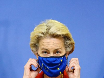 La présidente de la Commission européenne, Ursula von der Leyen le 1er octobre 2020 avant un sommet européen à Bruxelles - JOHANNA GERON [POOL/AFP]