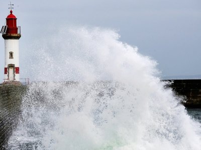 Une jetée de l'île de Groix lors d'une tempête, le 11 mai 2020 - Loic VENANCE [AFP/Archives]
