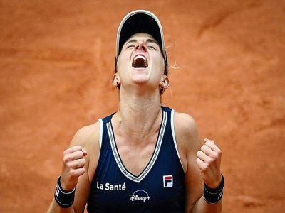 Le bonheur de Nadia Podoroska à l'issue de sa victoire sur Elina Svitolina à Roland-Garros, le 6 octobre 2020 - Anne-Christine POUJOULAT [AFP]