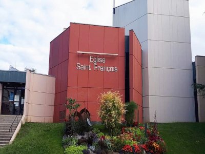 À cause du confinement, le diocèse de Lisieux-Bayeux compte un manque de 4 000 euros, malgré un appel aux dons lancé avant l'été.