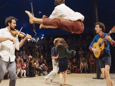 Musique, acrobaties… Les Dodos vont rythmer le festival Second Geste à Saint-Pair-sur-Mer, du vendredi 16 au lundi 19 octobre. - G De Smedt