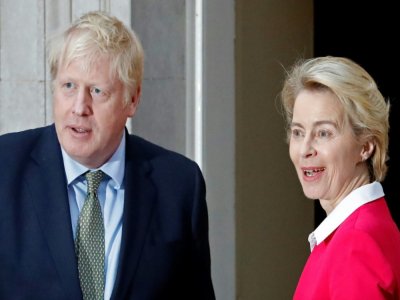 Le Premier ministre britannique Boris Johnson et la présidente de la Commission européenne Ursula von der Leyen, le 8 janvier 2020 à Londres - Tolga AKMEN [AFP/Archives]
