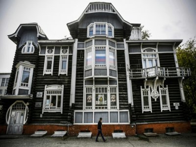 Une demeure en bois de la ville de Tomsk, en Sibérie, le 8 septembre 2020 - Alexander NEMENOV [AFP]